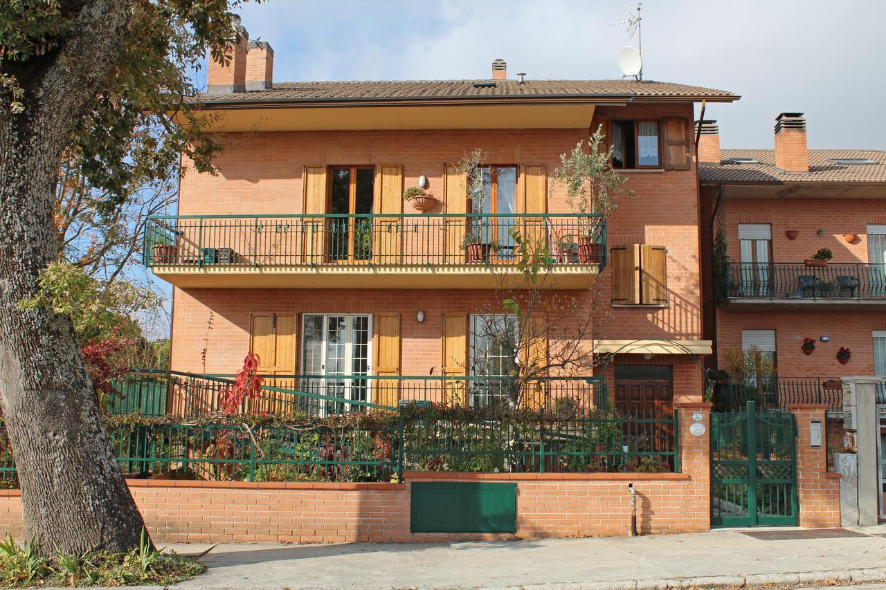 غوبيو B&B Dimora Morelli المظهر الخارجي الصورة