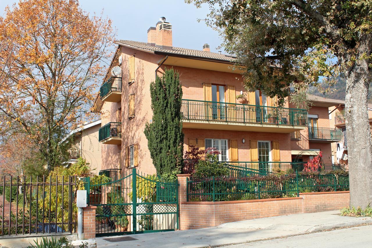 غوبيو B&B Dimora Morelli المظهر الخارجي الصورة